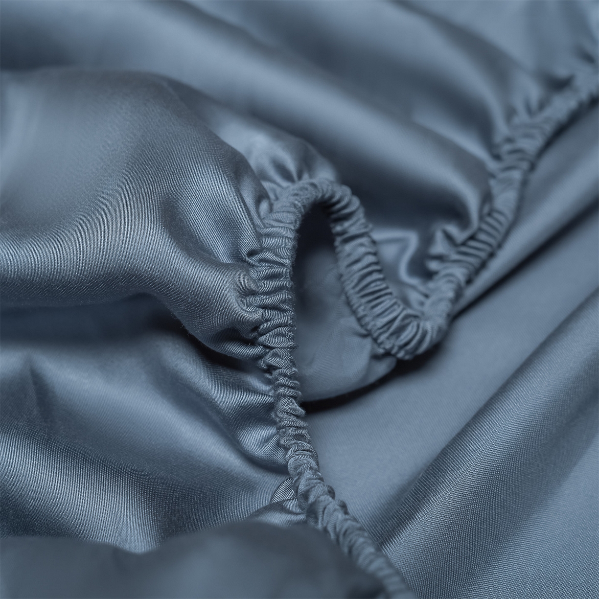 91家纺网 家纺一手货源 找家纺 （总）美澳家纺 2026春夏新款纯色刺绣凉感水洗冰丝真丝床笠三件套