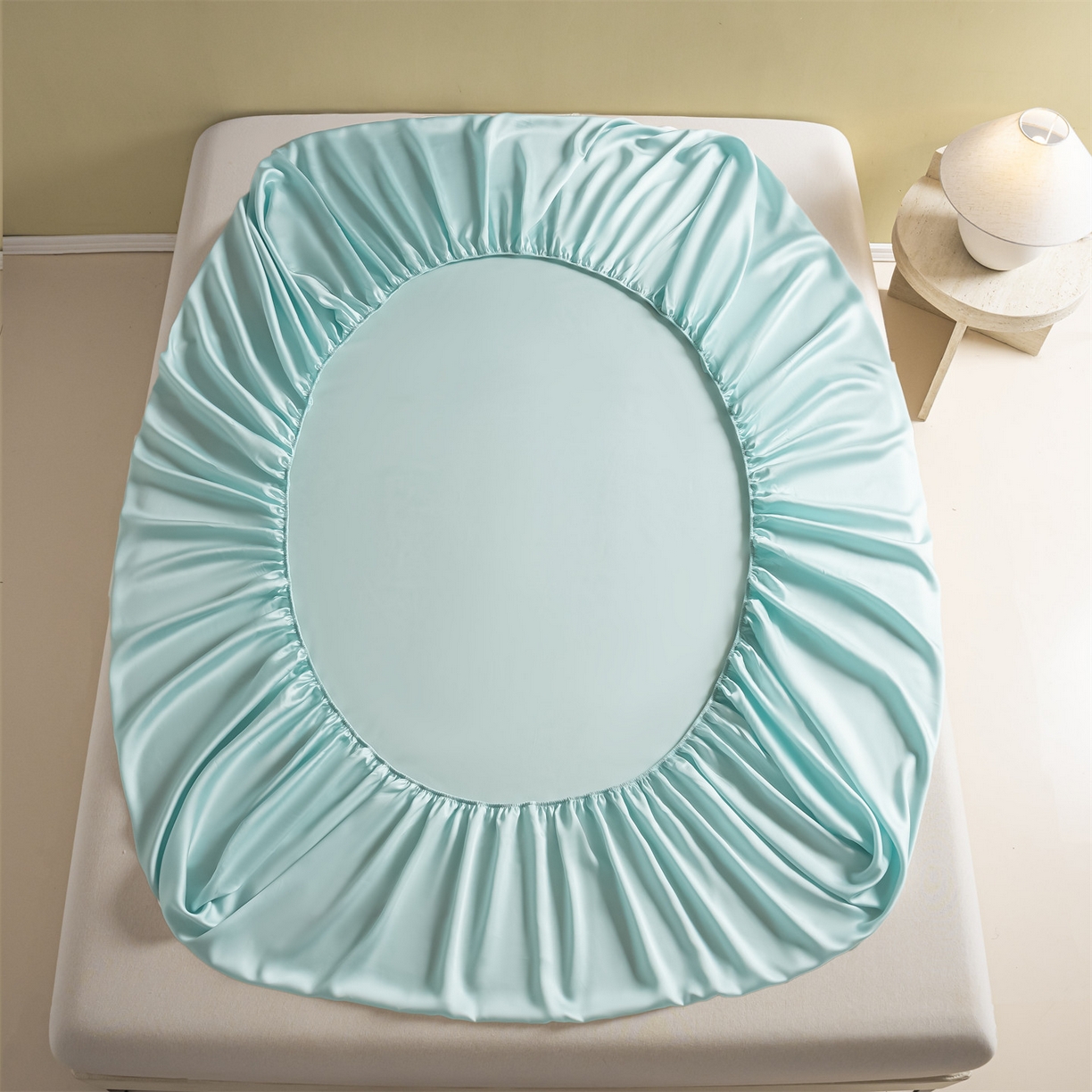 91家纺网 家纺一手货源 找家纺 美澳家纺 2026春夏新款纯色刺绣凉感水洗冰丝真丝床笠三件套 冰川蓝