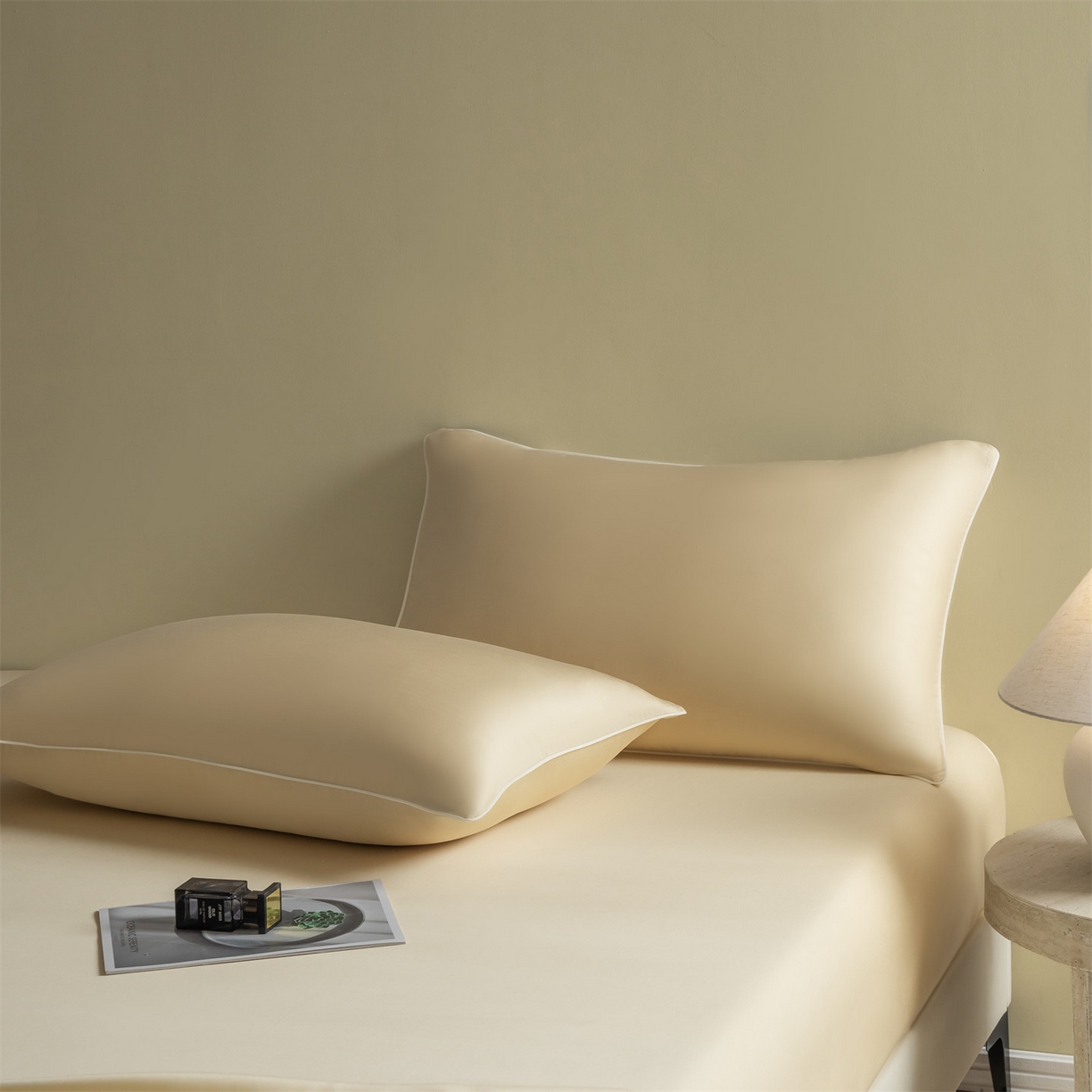 91家纺网 家纺一手货源 找家纺 美澳家纺 2026春夏新款纯色刺绣凉感水洗冰丝真丝床笠三件套 奶酪黄