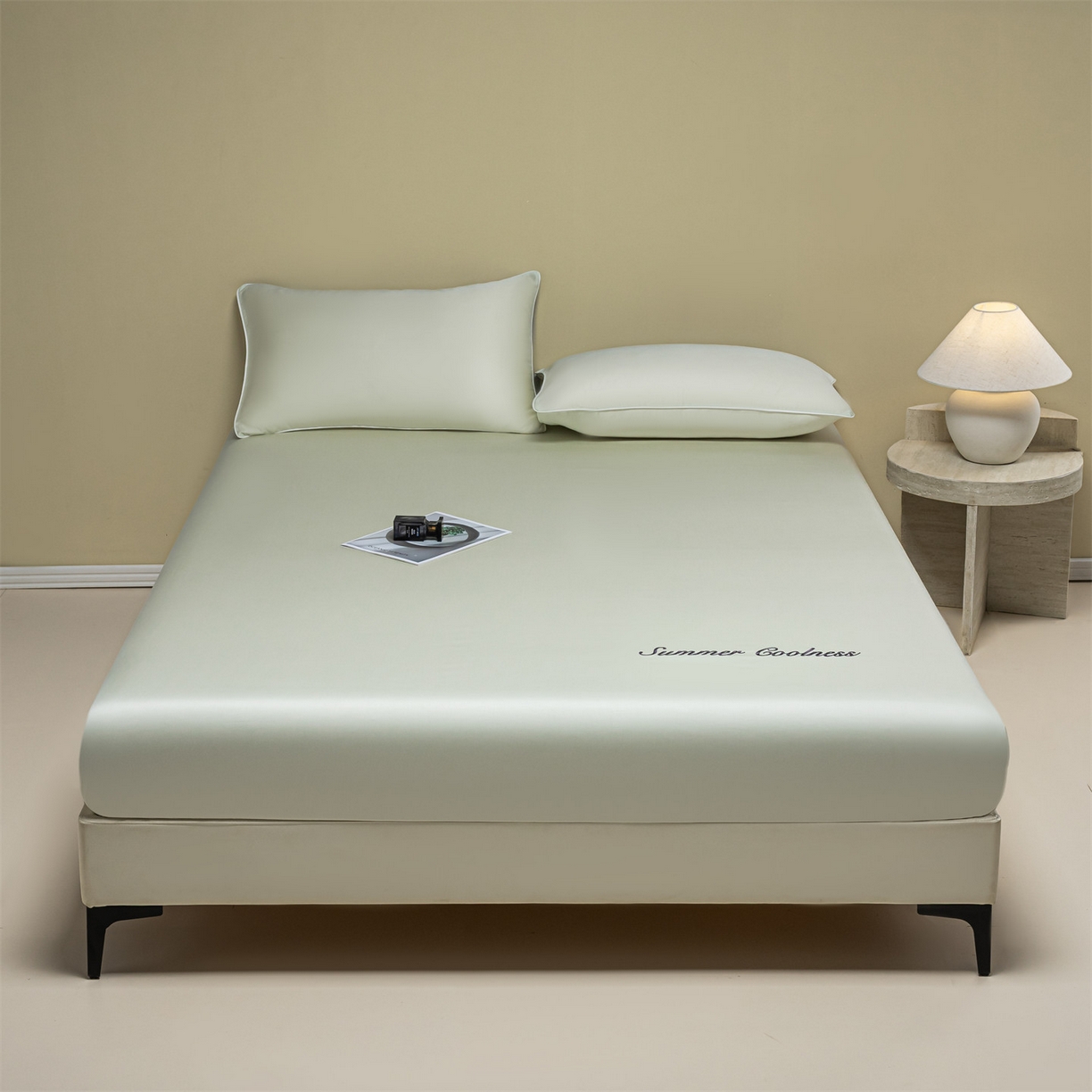 91家纺网 家纺一手货源 找家纺 美澳家纺 2026春夏新款纯色刺绣凉感水洗冰丝真丝床笠三件套 嫩牙绿