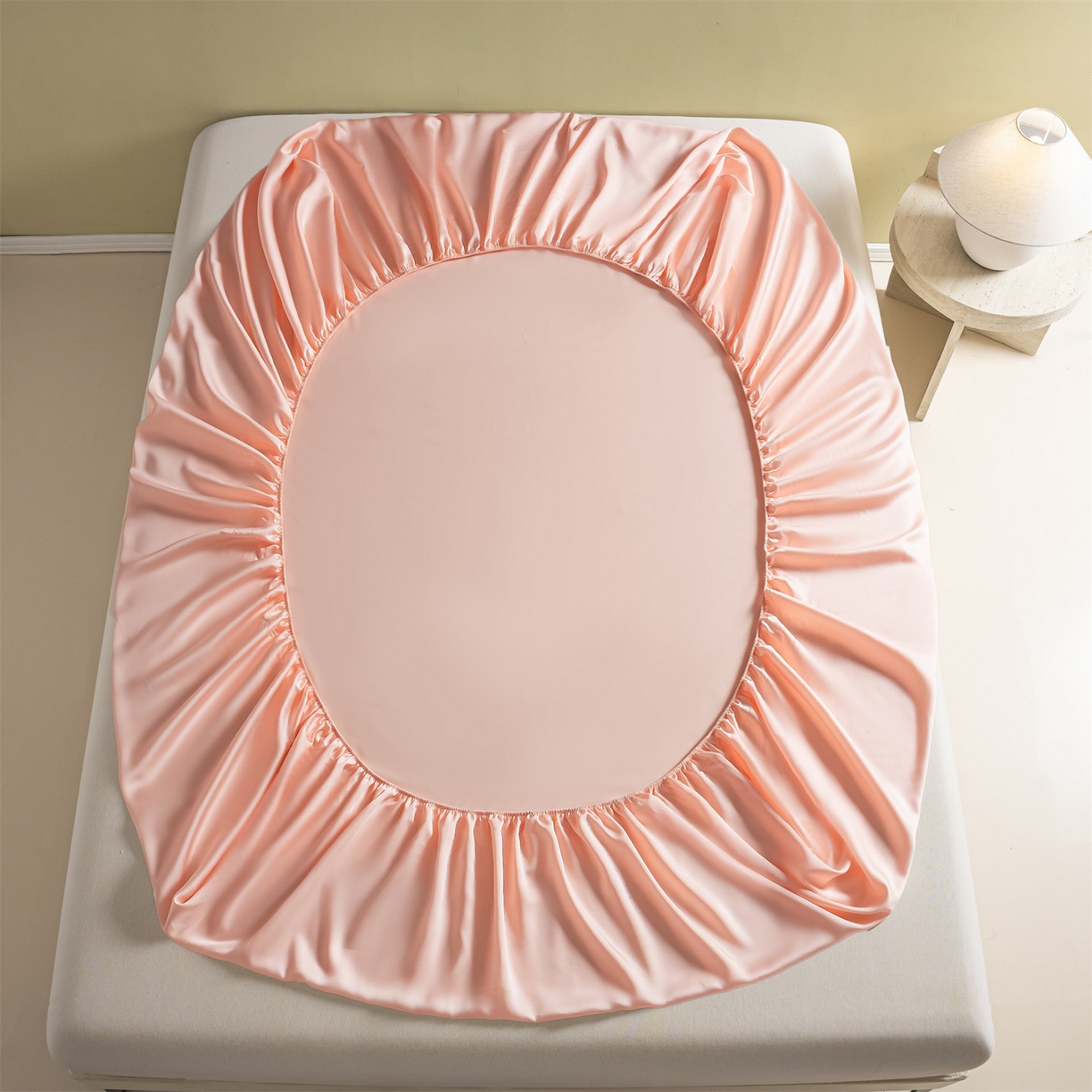 91家纺网 家纺一手货源 找家纺 美澳家纺 2026春夏新款纯色刺绣凉感水洗冰丝真丝床笠三件套 钻石粉