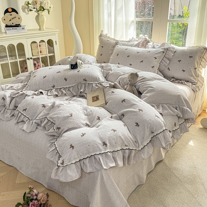 91家纺网 家纺一手货源 找家纺 大麦家纺 2026新款水洗色织棉麻花边四件套 点点木马