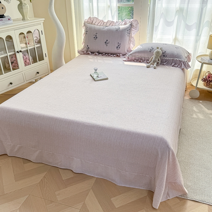 91家纺网 家纺一手货源 找家纺 大麦家纺 2026新款水洗色织棉麻花边四件套 粉雾觅境