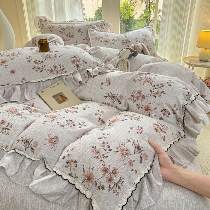 91家纺网 家纺一手货源 找家纺 大麦家纺 2026新款水洗色织棉麻花边四件套 复古铃兰