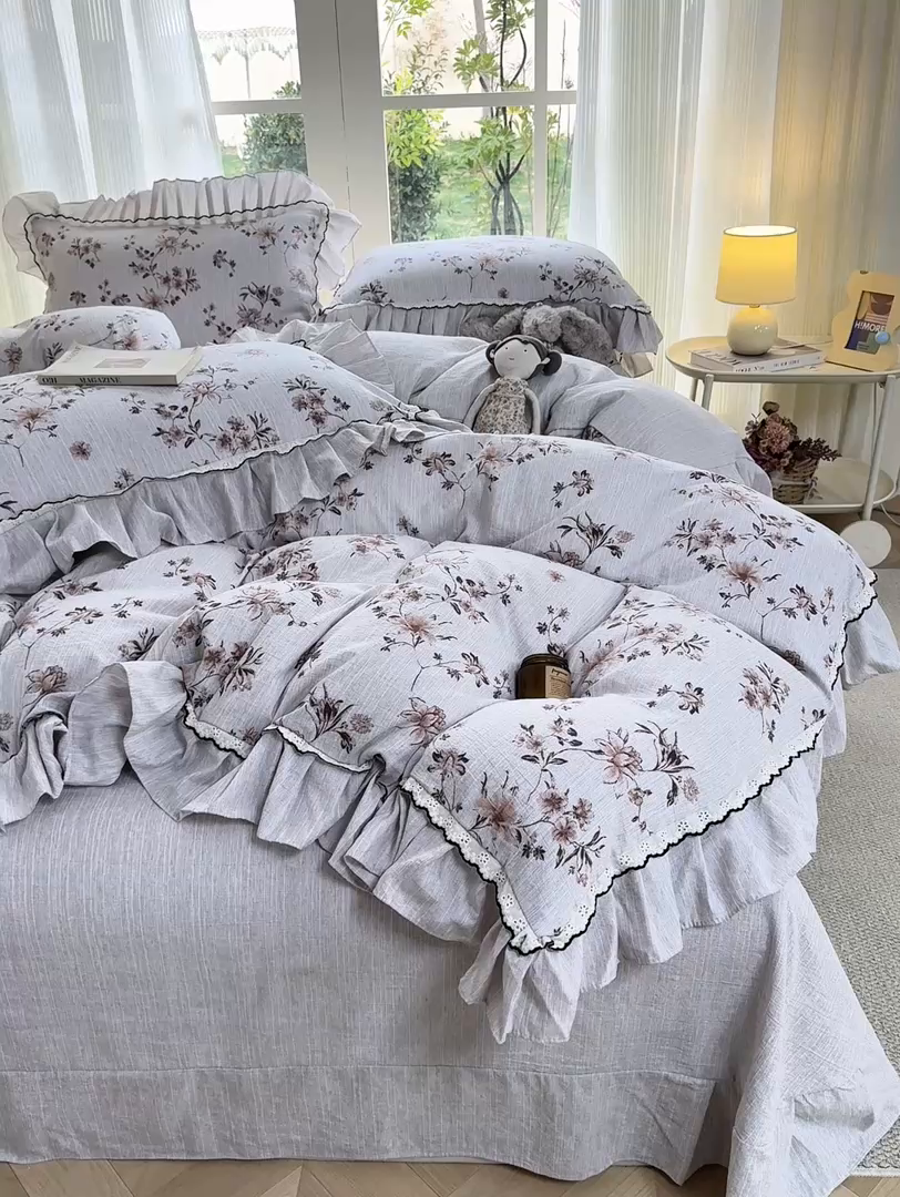 91家纺网 家纺一手货源 找家纺 大麦家纺 2026新款水洗色织棉麻花边四件套 复古铃兰