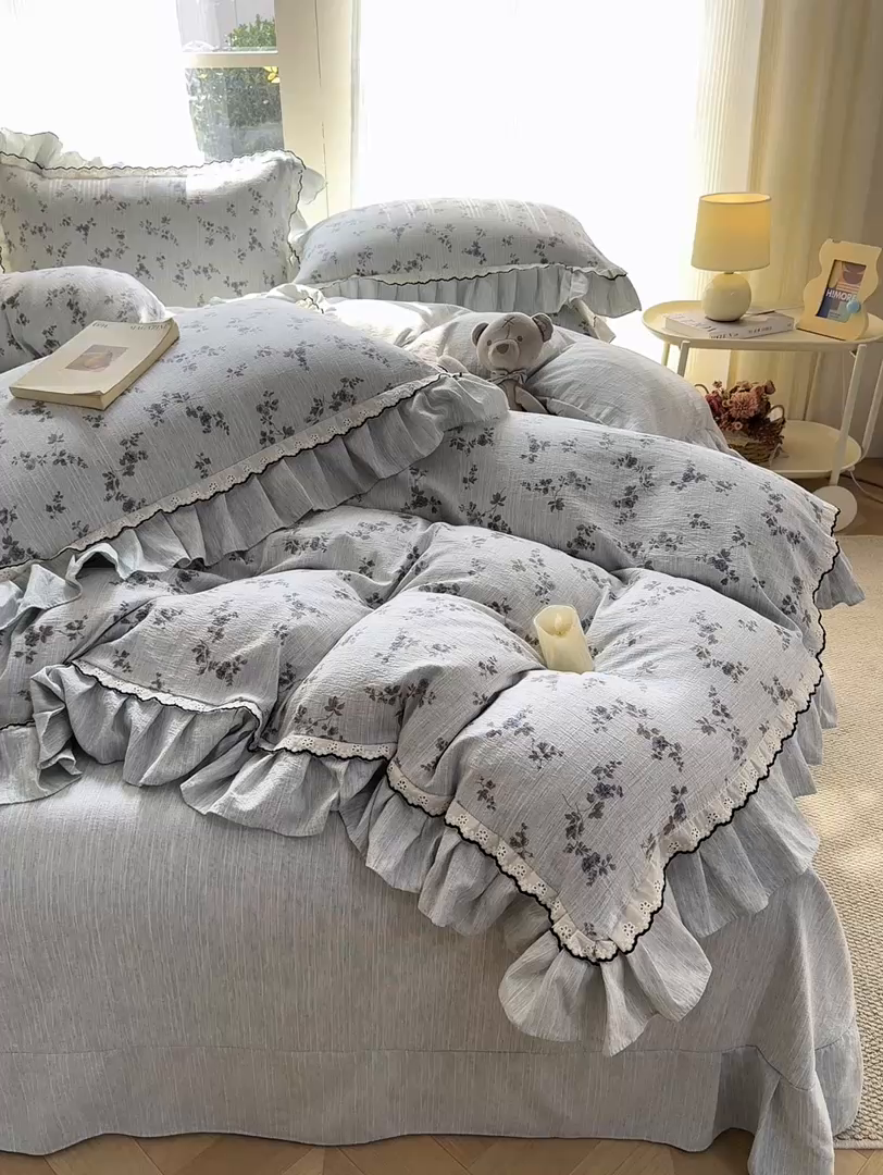 91家纺网 家纺一手货源 找家纺 大麦家纺 2026新款水洗色织棉麻花边四件套 花枝展招