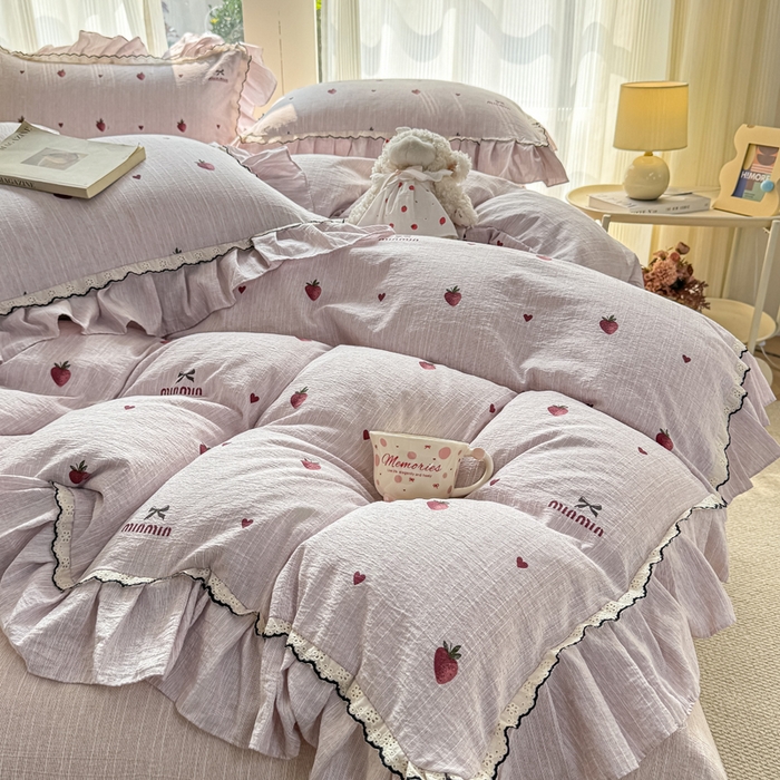 91家纺网 家纺一手货源 找家纺 大麦家纺 2026新款水洗色织棉麻花边四件套 软糖草莓