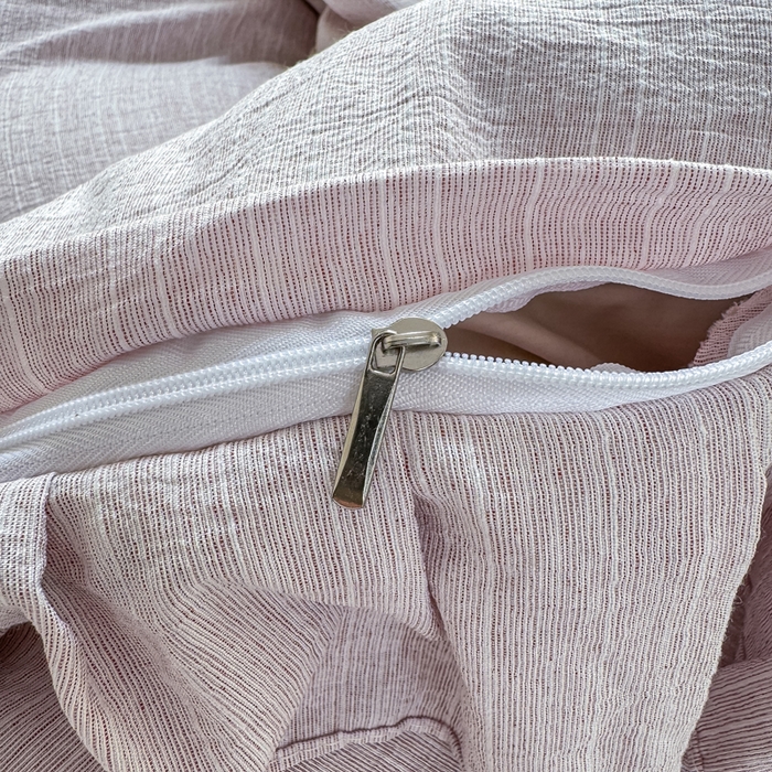 91家纺网 家纺一手货源 找家纺 大麦家纺 2026新款水洗色织棉麻花边四件套 软糖草莓