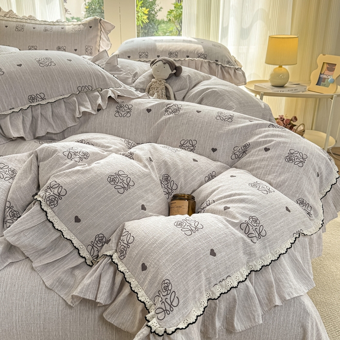 91家纺网 家纺一手货源 找家纺 大麦家纺 2026新款水洗色织棉麻花边四件套 素雅情调