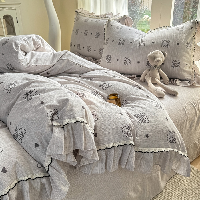 91家纺网 家纺一手货源 找家纺 大麦家纺 2026新款水洗色织棉麻花边四件套 素雅情调