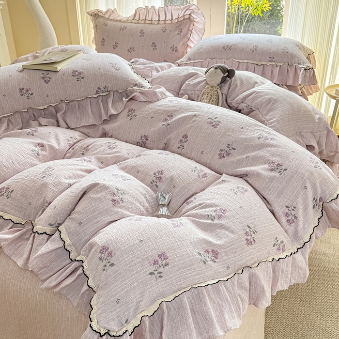 91家纺网 家纺一手货源 找家纺 大麦家纺 2026新款水洗色织棉麻花边四件套 幽兰雪魅