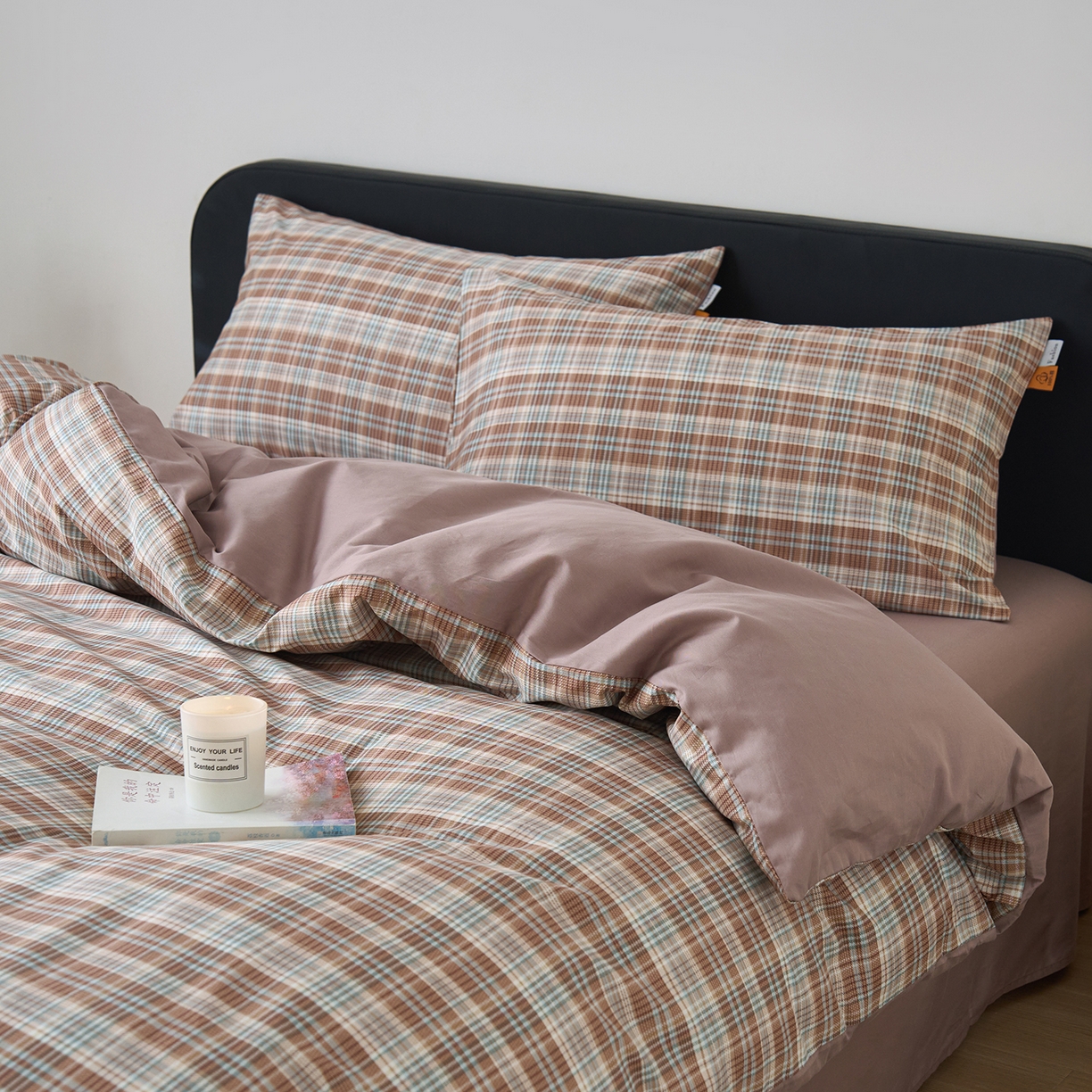 91家纺网 家纺一手货源 找家纺 简宜家居（朝初家纺） 2026新款简约格子40支13070纯棉全棉四件套 赤茶格