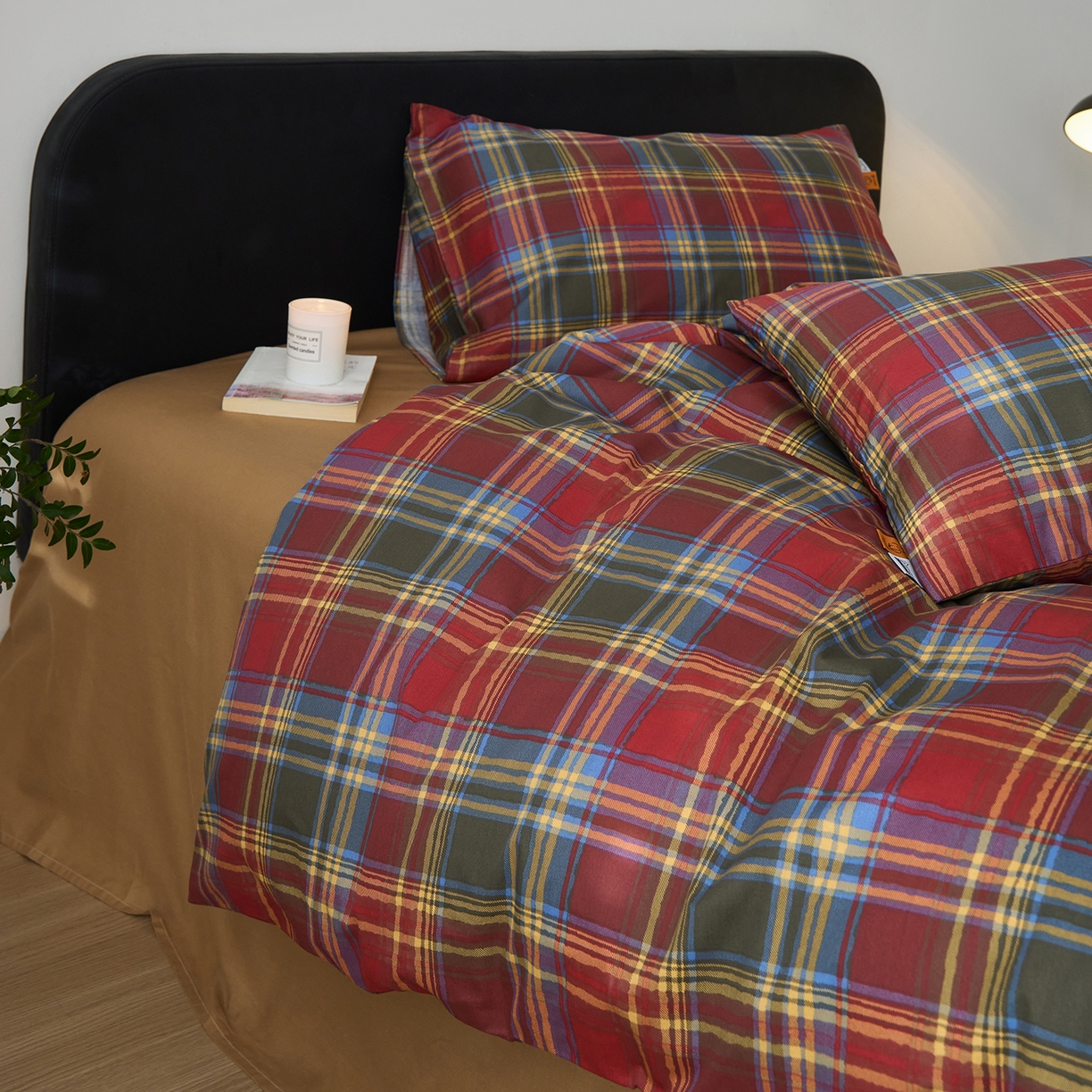 91家纺网 家纺一手货源 找家纺 简宜家居（朝初家纺） 2026新款简约格子40支13070纯棉全棉四件套 英伦-炽焰红