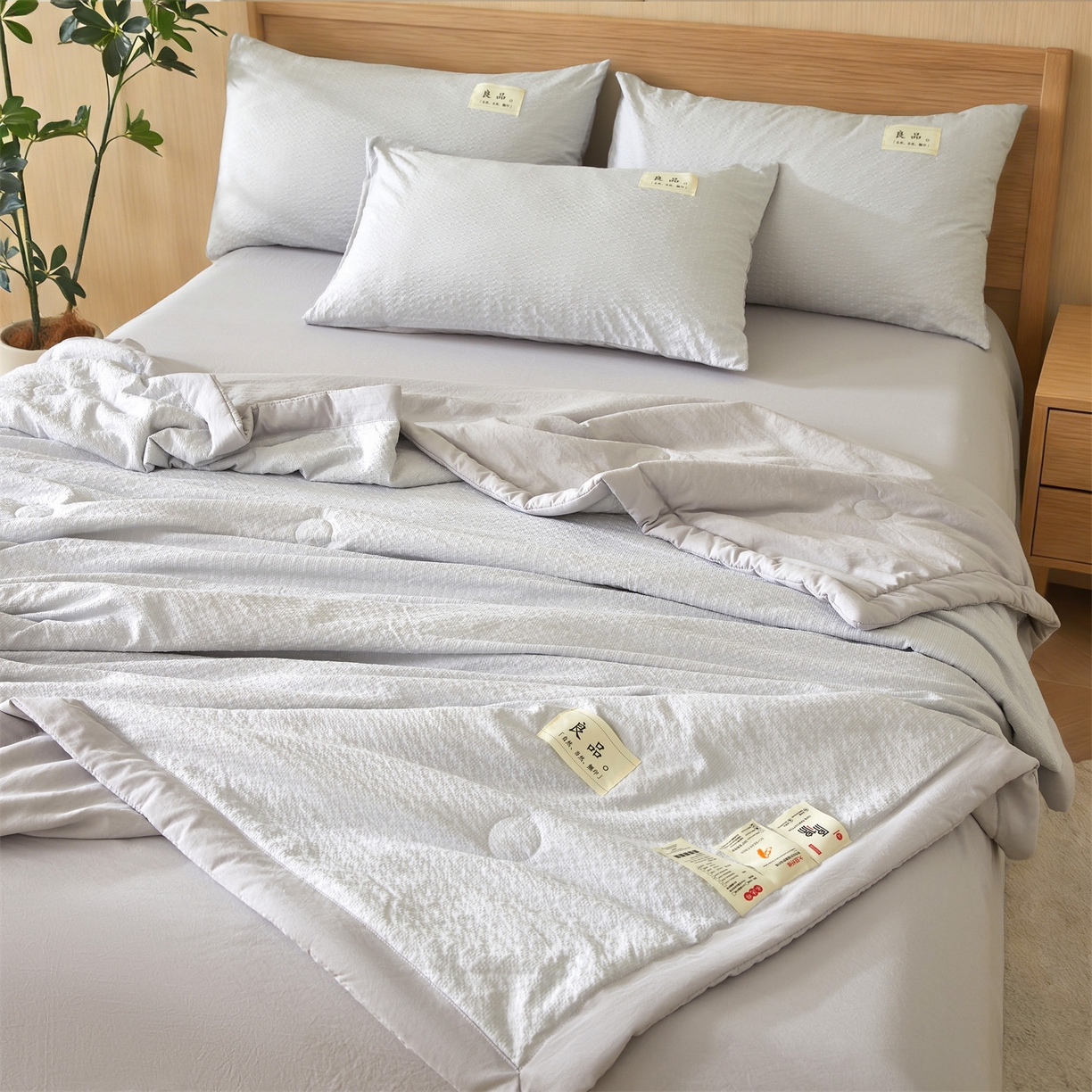 91家纺网 家纺一手货源 找家纺 招财星家纺 2026新款A类奶芙棉大豆夏被四件套空调被被子夏凉被芯薄被子（带质检报告买家秀） 奶芙芙-浅灰