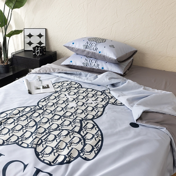 91家纺网 家纺一手货源 找家纺 色鬼布艺高端家居主号 2026春夏新款水洗真丝夏被夏凉被空调被四件套 萌迪