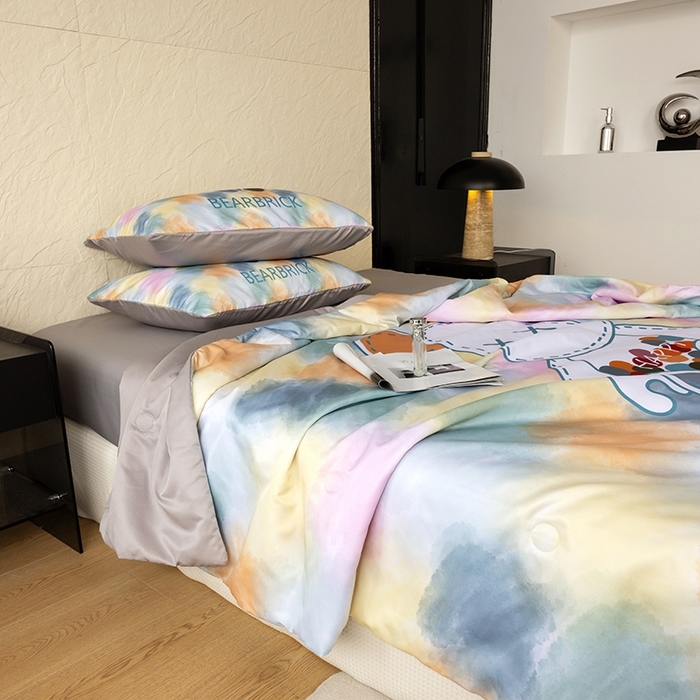 91家纺网 家纺一手货源 找家纺 色鬼布艺高端家居主号 2026春夏新款水洗真丝夏被夏凉被空调被四件套 七彩熊