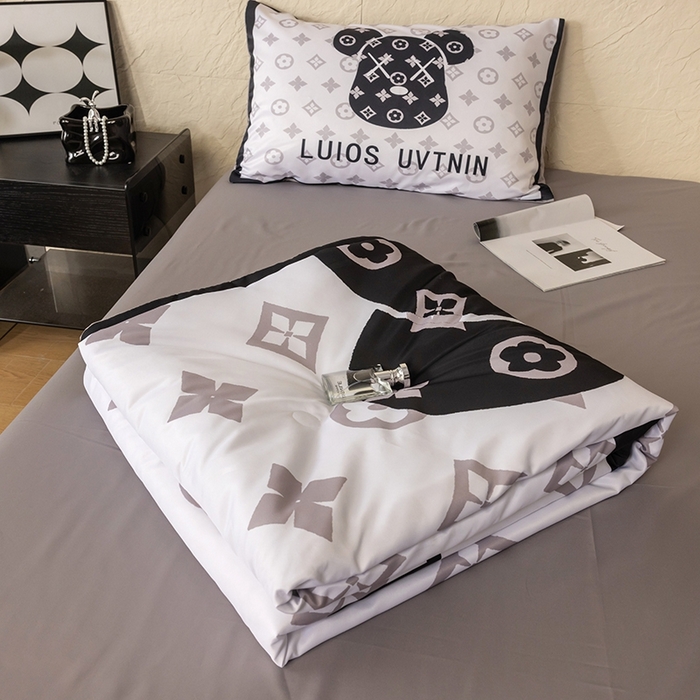 色鬼布艺高端家居主号 2026春夏新款水洗真丝夏被夏凉被空调被四件套 熊头白