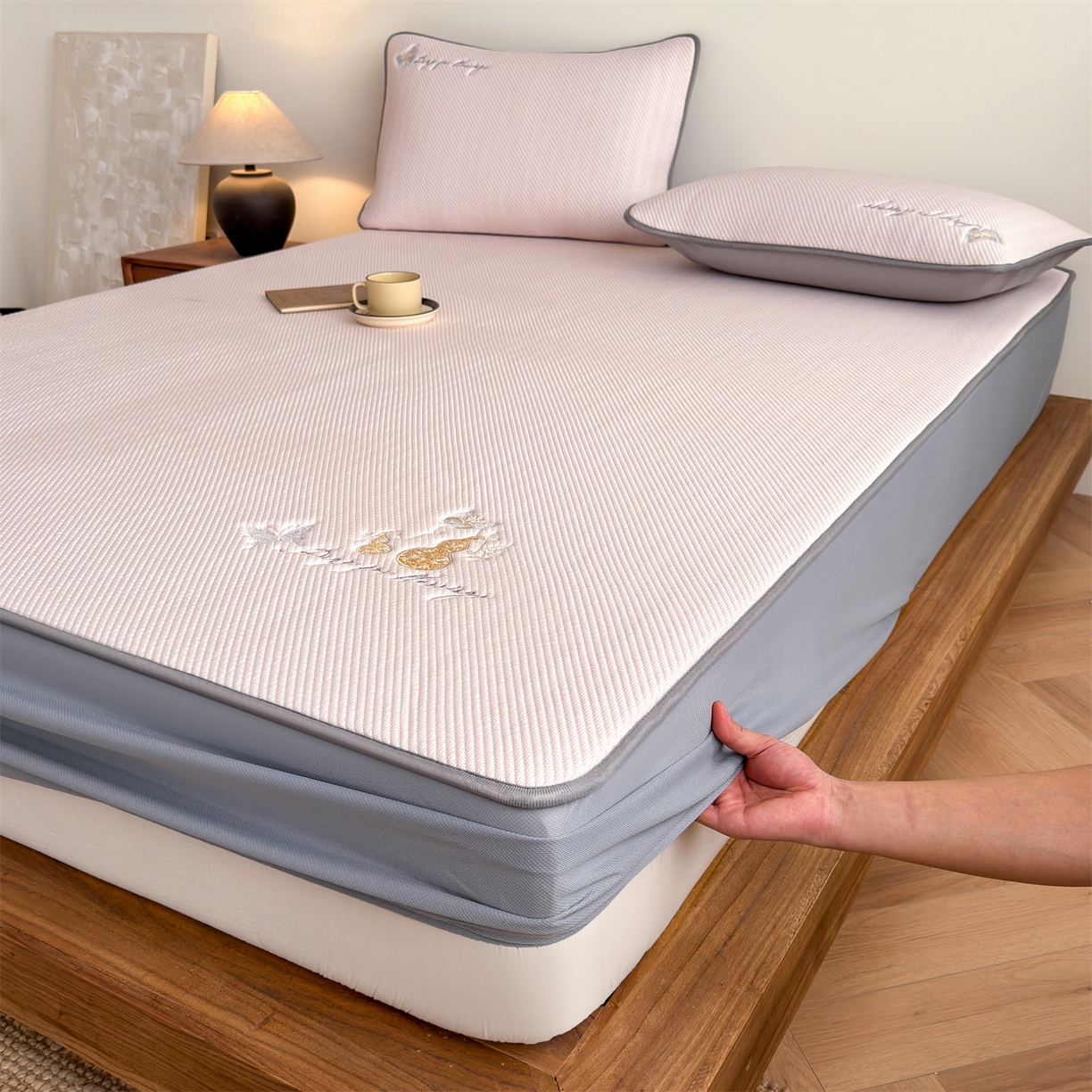 91家纺网 家纺一手货源 找家纺 （总）鑫姿席业 2026新款5A抗菌PE提花凉感席凉席席子蝶舞福禄