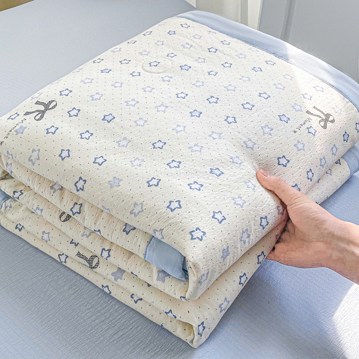 91家纺网 家纺一手货源 找家纺 爱屋及屋 2026新款小清新双层纱宽包边棉花被夏凉被空调被夏被 动感星星