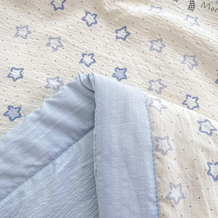 91家纺网 家纺一手货源 找家纺 爱屋及屋 2026新款小清新双层纱宽包边棉花被夏凉被空调被夏被 动感星星