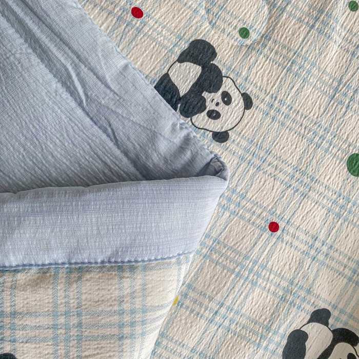 91家纺网 家纺一手货源 找家纺 爱屋及屋 2026新款小清新双层纱宽包边棉花被夏凉被空调被夏被 小熊猫