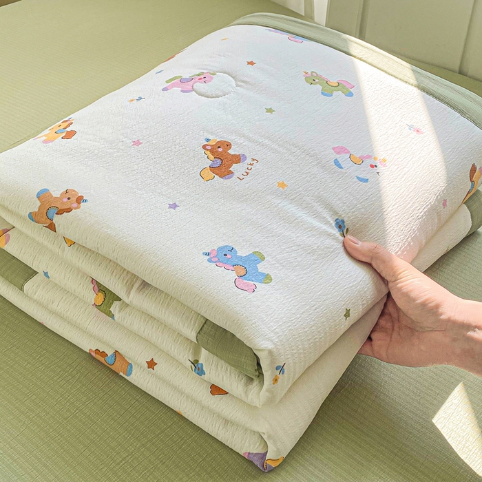 91家纺网 家纺一手货源 找家纺 爱屋及屋 2026新款小清新双层纱宽包边棉花被夏凉被空调被夏被 星星小马