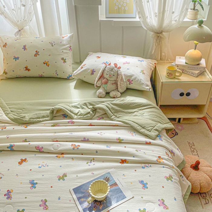 91家纺网 家纺一手货源 找家纺 爱屋及屋 2026新款小清新双层纱宽包边棉花被夏凉被空调被夏被 星星小马