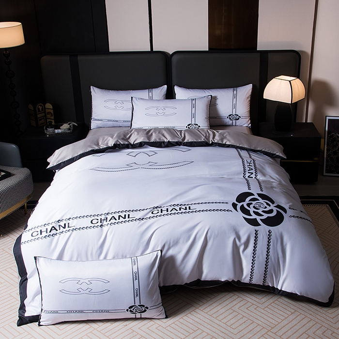 91家纺网 家纺一手货源 找家纺 （总）色鬼布艺高端家居主号 2026春夏新款外贸跨境欧美轻奢潮牌水洗真丝四件套印花四件套