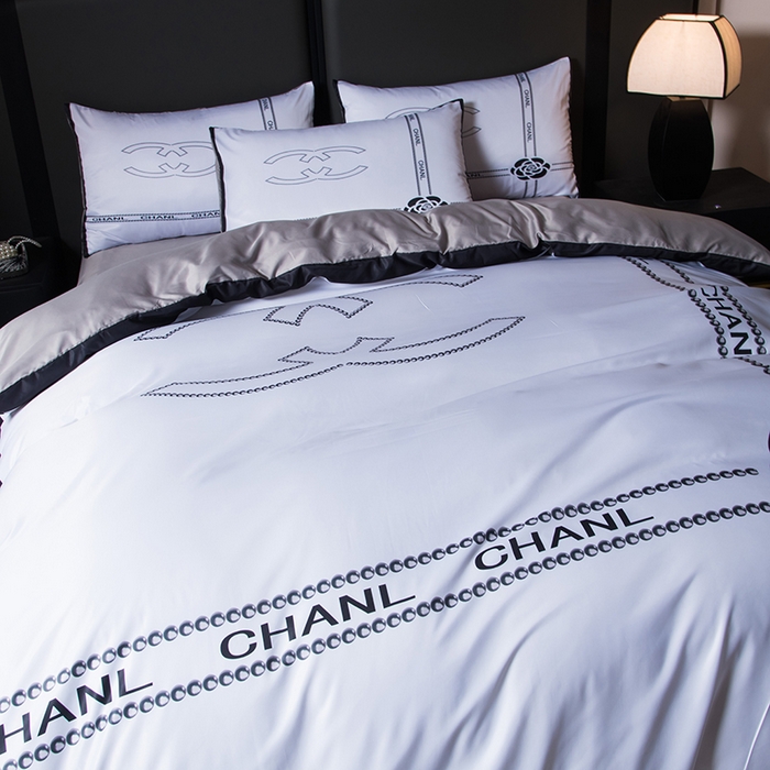 91家纺网 家纺一手货源 找家纺 色鬼布艺高端家居主号 2026春夏新款外贸跨境欧美轻奢潮牌水洗真丝四件套印花四件套 白香