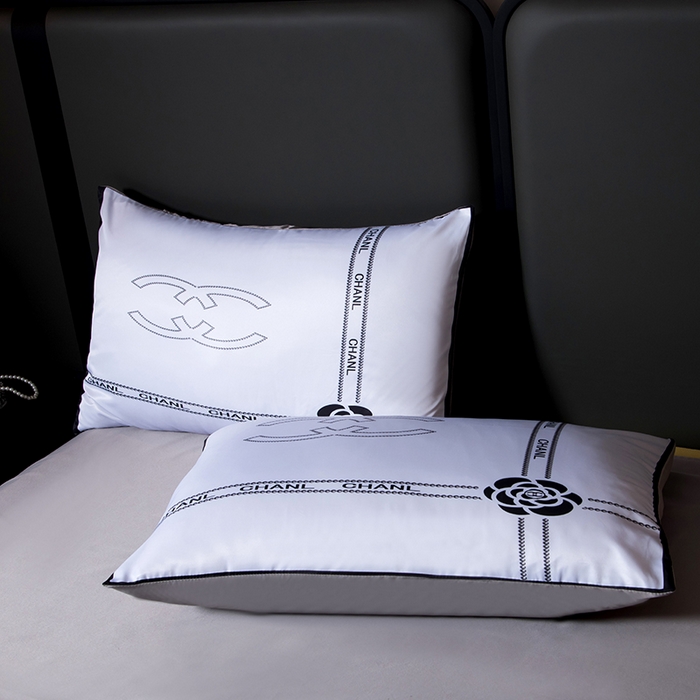 91家纺网 家纺一手货源 找家纺 色鬼布艺高端家居主号 2026春夏新款外贸跨境欧美轻奢潮牌水洗真丝四件套印花四件套 白香