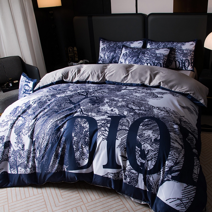 91家纺网 家纺一手货源 找家纺 色鬼布艺高端家居主号 2026春夏新款外贸跨境欧美轻奢潮牌水洗真丝四件套印花四件套 蓝森林