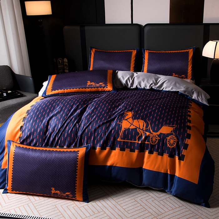 91家纺网 家纺一手货源 找家纺 色鬼布艺高端家居主号 2026春夏新款外贸跨境欧美轻奢潮牌水洗真丝四件套印花四件套 马车