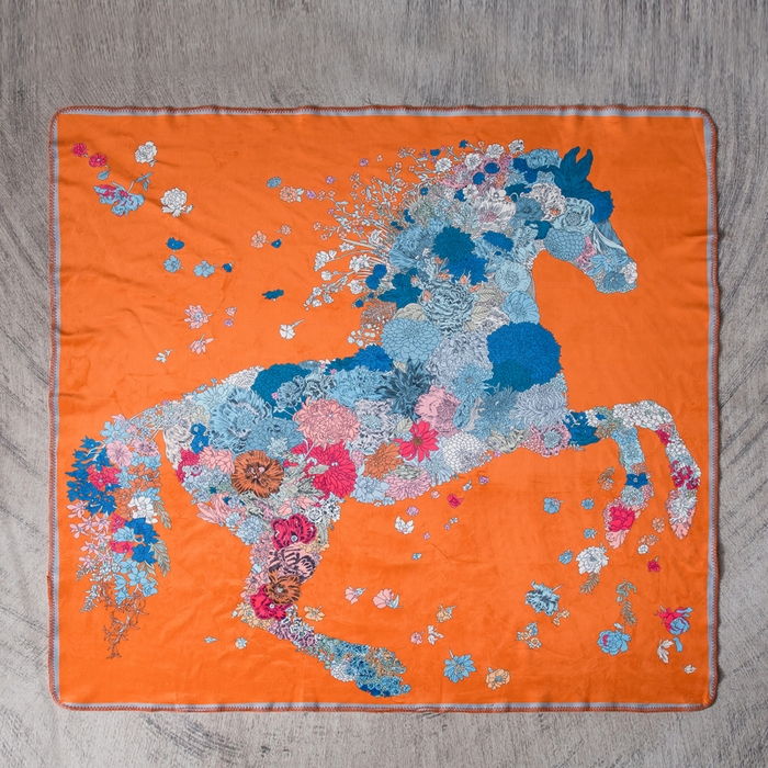 91家纺网 家纺一手货源 找家纺 色鬼布艺高端家居主号 2026新款银狐绒毯 轻扬花依橙