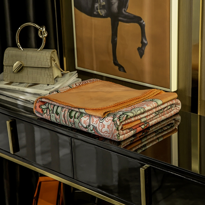 91家纺网 家纺一手货源 找家纺 色鬼布艺高端家居主号 2026新款银狐绒毯 提夫尼