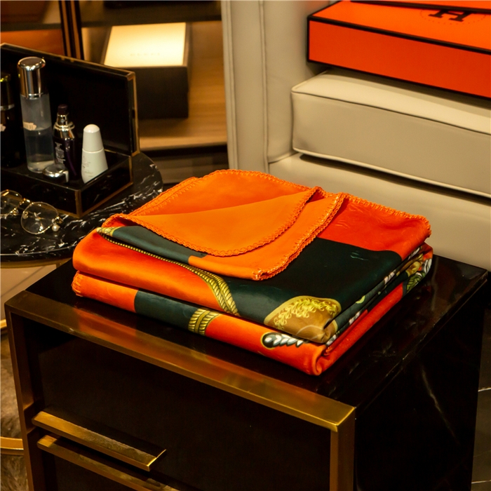 91家纺网 家纺一手货源 找家纺 色鬼布艺高端家居主号 2026新款银狐绒毯 添越