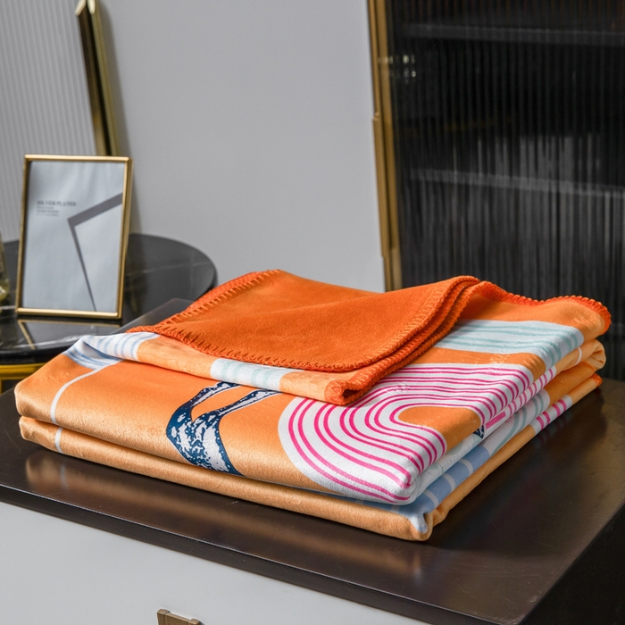 91家纺网 家纺一手货源 找家纺 色鬼布艺高端家居主号 2026新款银狐绒毯 小马