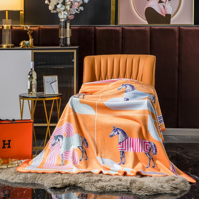 91家纺网 家纺一手货源 找家纺 色鬼布艺高端家居主号 2026新款银狐绒毯 小马