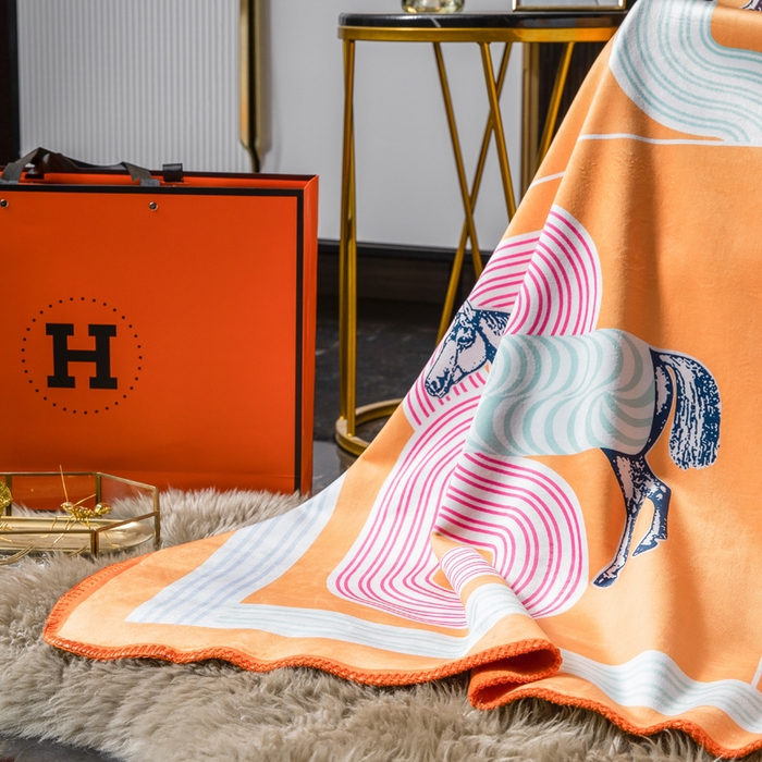 91家纺网 家纺一手货源 找家纺 色鬼布艺高端家居主号 2026新款银狐绒毯 小马