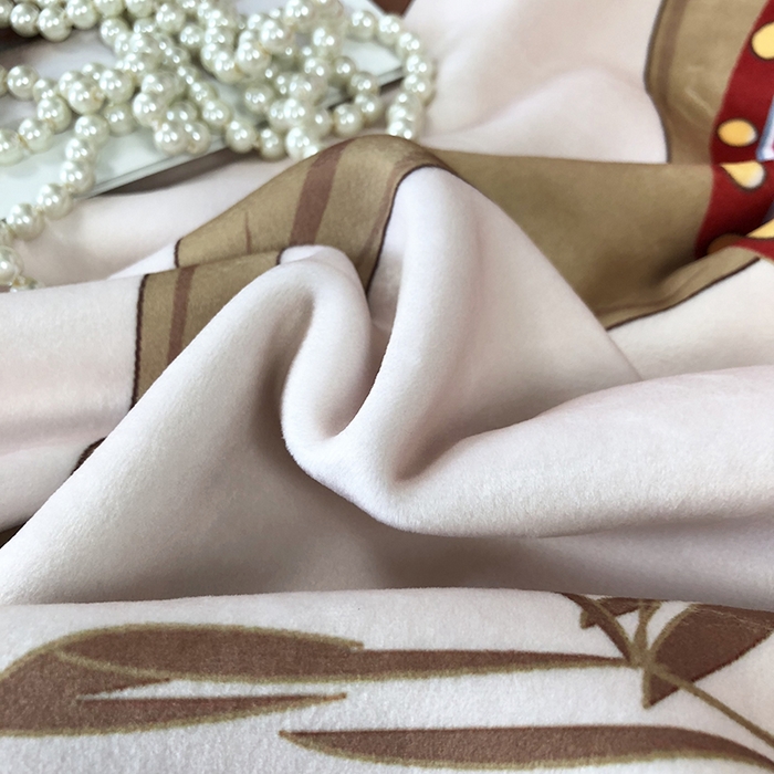 91家纺网 家纺一手货源 找家纺 色鬼布艺高端家居主号 2026新款银狐绒毯 骏马