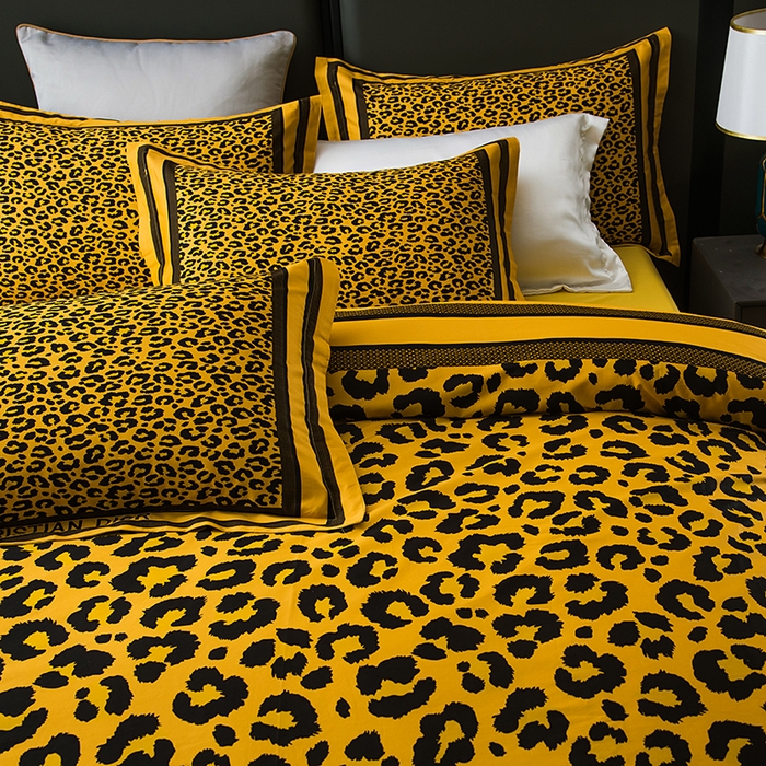 91家纺网 家纺一手货源 找家纺 色鬼布艺高端家居主号 2026新款外贸跨境欧美轻奢100支长绒棉纯棉印花四件套 豹纹金