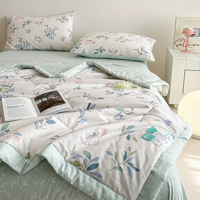 91家纺网 家纺一手货源 找家纺 宝士康家纺 2026新款10A抗菌全棉夏被四件套（床单款）兔兔乐园