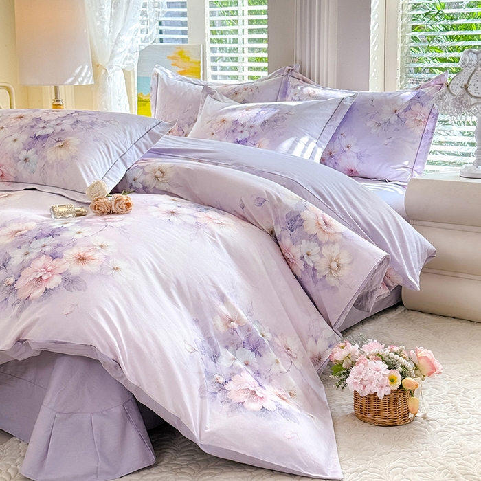 91家纺网 家纺一手货源 找家纺 巧玲珑 2026新款全棉纯棉13376数码印花四件套 林间拾花-紫