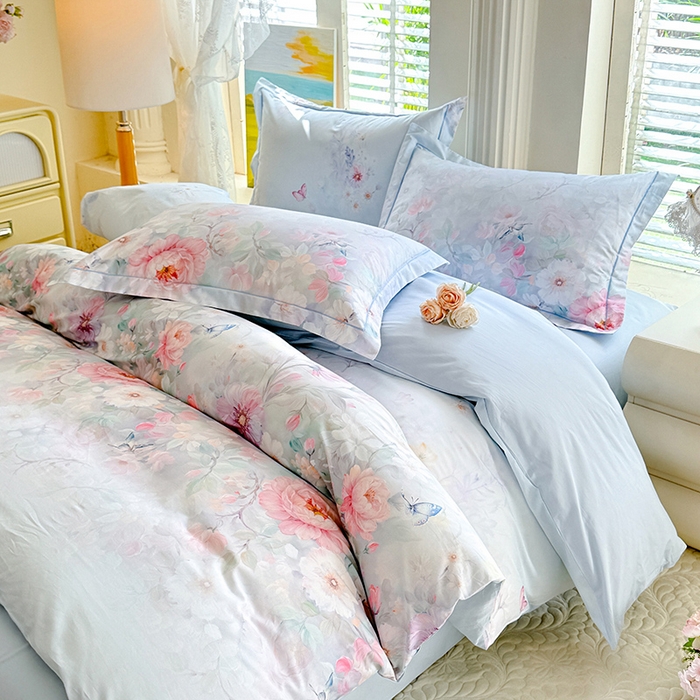 91家纺网 家纺一手货源 找家纺 巧玲珑 2026新款全棉纯棉13376数码印花四件套 素纱絮语-蓝