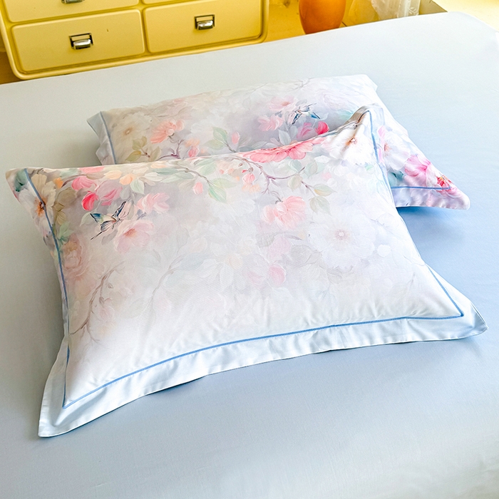 91家纺网 家纺一手货源 找家纺 巧玲珑 2026新款全棉纯棉13376数码印花四件套 素纱絮语-蓝