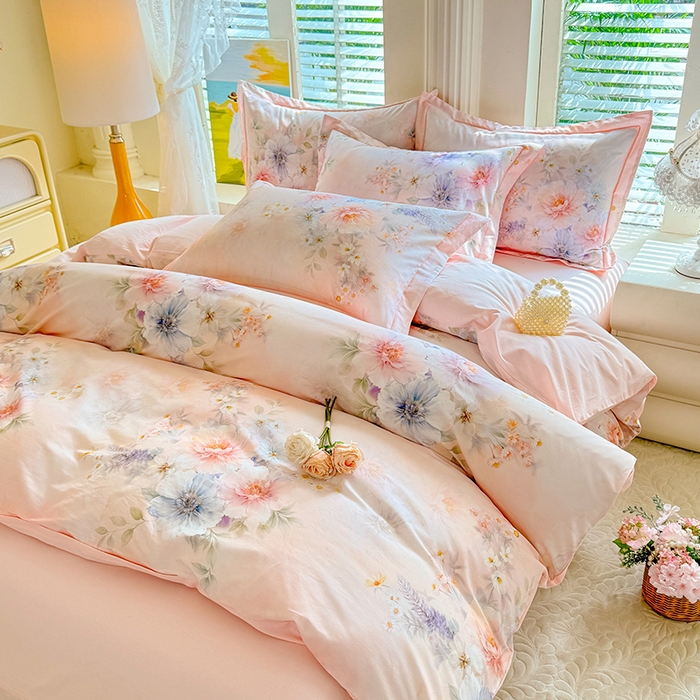 91家纺网 家纺一手货源 找家纺 巧玲珑 2026新款全棉纯棉13376数码印花四件套 悦下花影-粉