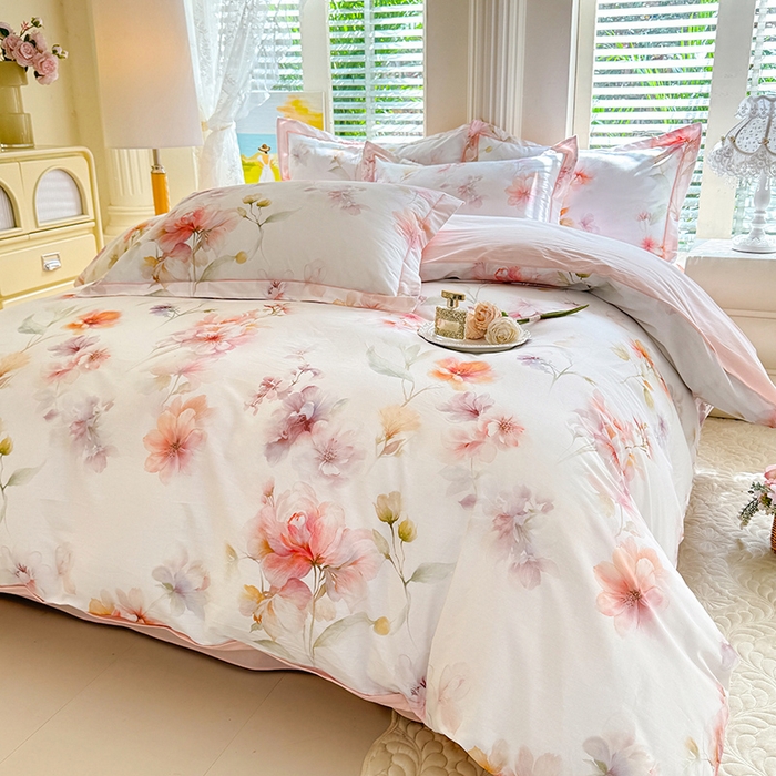 91家纺网 家纺一手货源 找家纺 巧玲珑 2026新款全棉纯棉13376数码印花四件套 云间栖花-粉