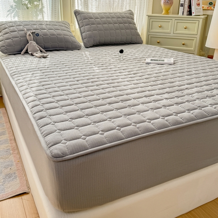 91家纺网 家纺一手货源 找家纺 优品惠 2026新款A类云感双层纱防滑隔脏防水夹棉床笠单品床笠单件 CL绅士灰(普通款)