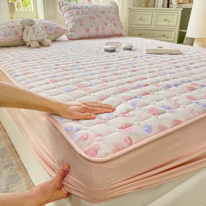 91家纺网 家纺一手货源 找家纺 优品惠 2026新款A类云感双层纱防滑隔脏防水夹棉床笠单品床笠单件 CL十里桃花(普通款)