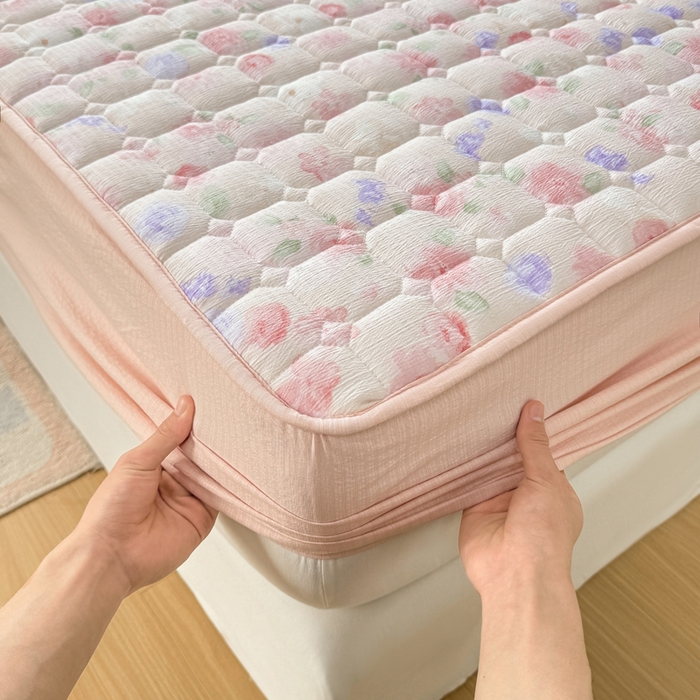 91家纺网 家纺一手货源 找家纺 优品惠 2026新款A类云感双层纱防滑隔脏防水夹棉床笠单品床笠单件 CL十里桃花(普通款)