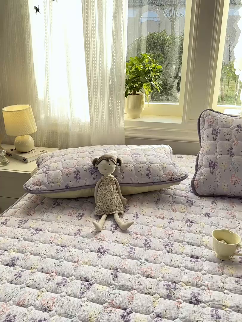 91家纺网 家纺一手货源 找家纺 优品惠 2026新款A类云感双层纱防滑隔脏防水夹棉床笠单品床笠单件 CL薰衣草(普通款)